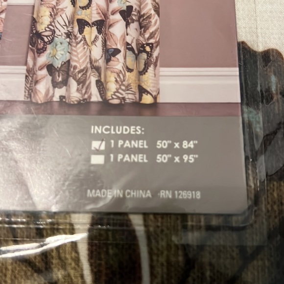 Butterfly panels 4 total - Picture 4 of 4